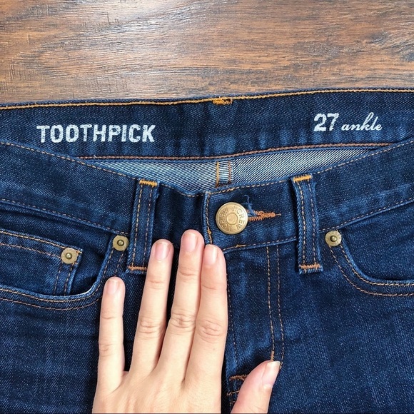 J Crew • Toothpick Ankle skinny jeans dark wash 8" low mid rise cropped - Picture 4 of 10